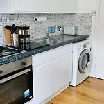 Contractors - Long Stay - Parking And Wifi
