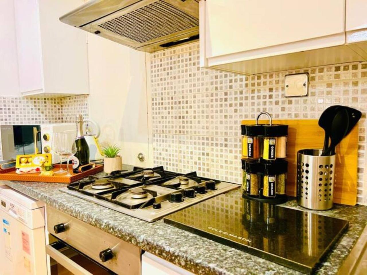Contractors - Long - Parking And Wifi Apartment *